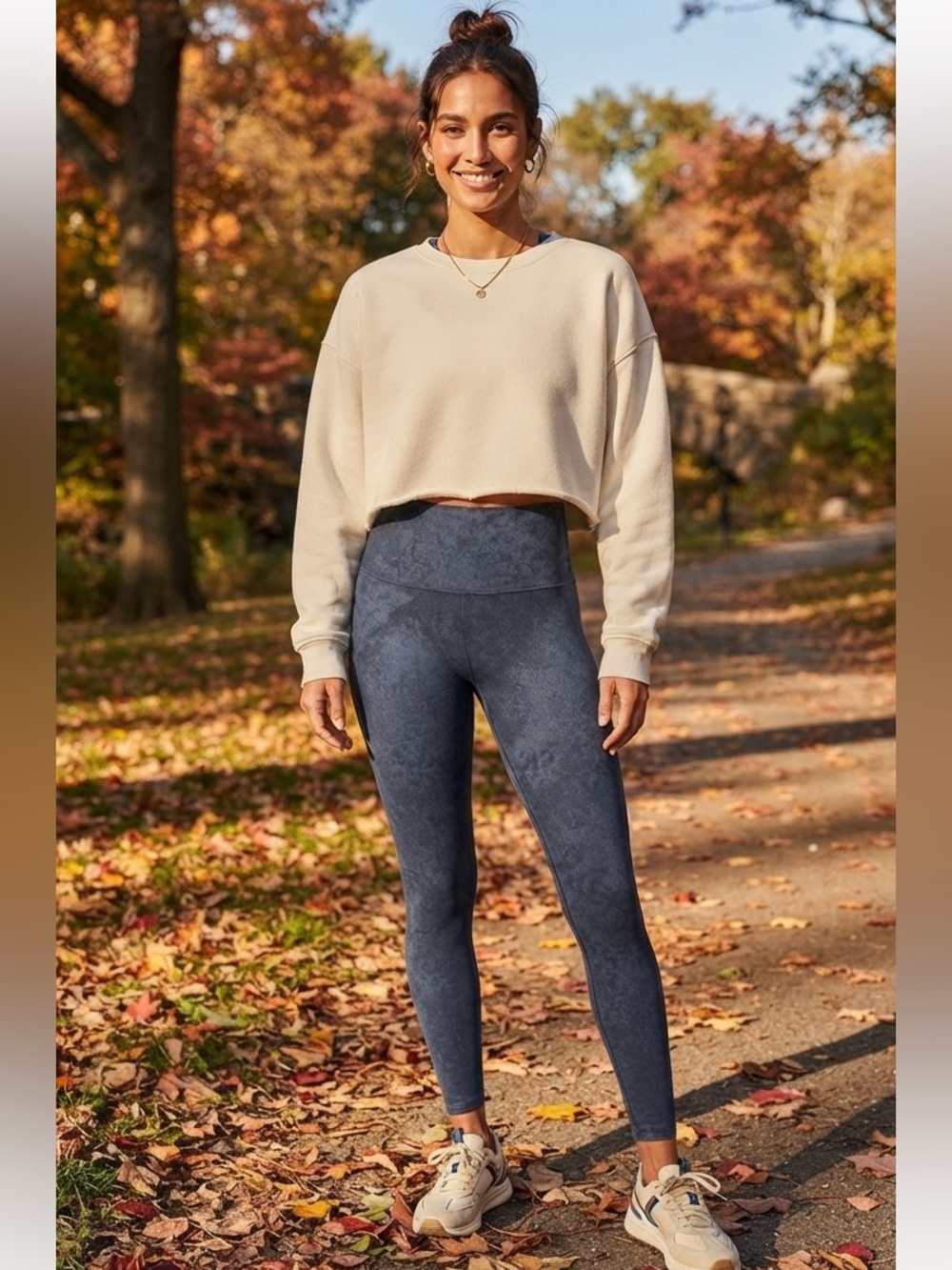 NWT Beyond Yoga Large Lux High Waisted
Midi Legging TIGHT Speckle Blue